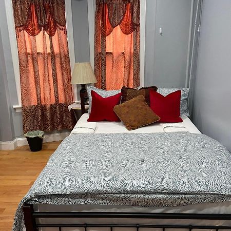 A Spacious Room In Queens New York Ngoại thất bức ảnh