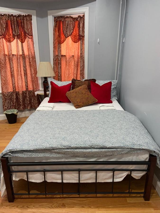 A Spacious Room In Queens New York Ngoại thất bức ảnh